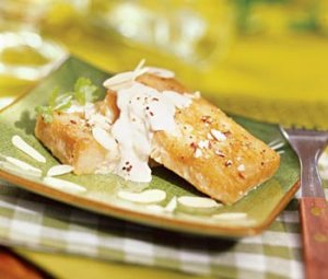 Черт на тарелке: рецепт морского черта с миндалем и сливками